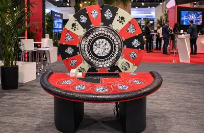 Ruleta de la Fortuna pequeña, foto 1 de 4